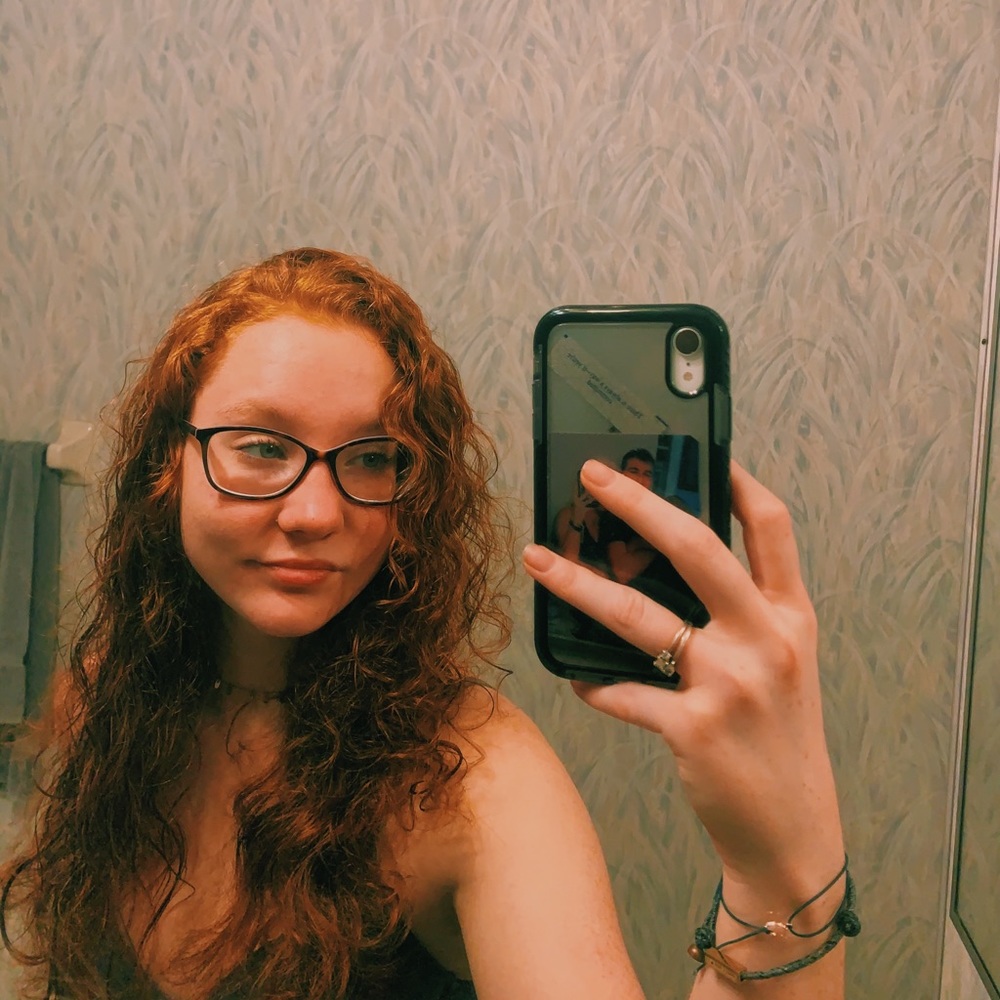 Meet your Posher, Sara